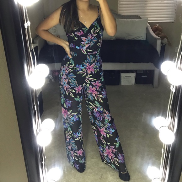 Super cute jumper - Picture 2 of 8